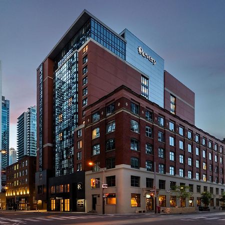 Revery Toronto Downtown, Curio Collection By Hilton Exteriér fotografie